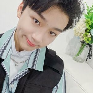 Meet your Posher, Celine